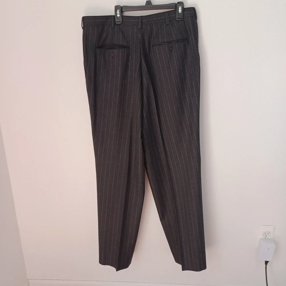 Hickey Freeman Madison Suit Mens 44L Charcoal Grey Pinstripe Worsted Wool‎ 3-Btn